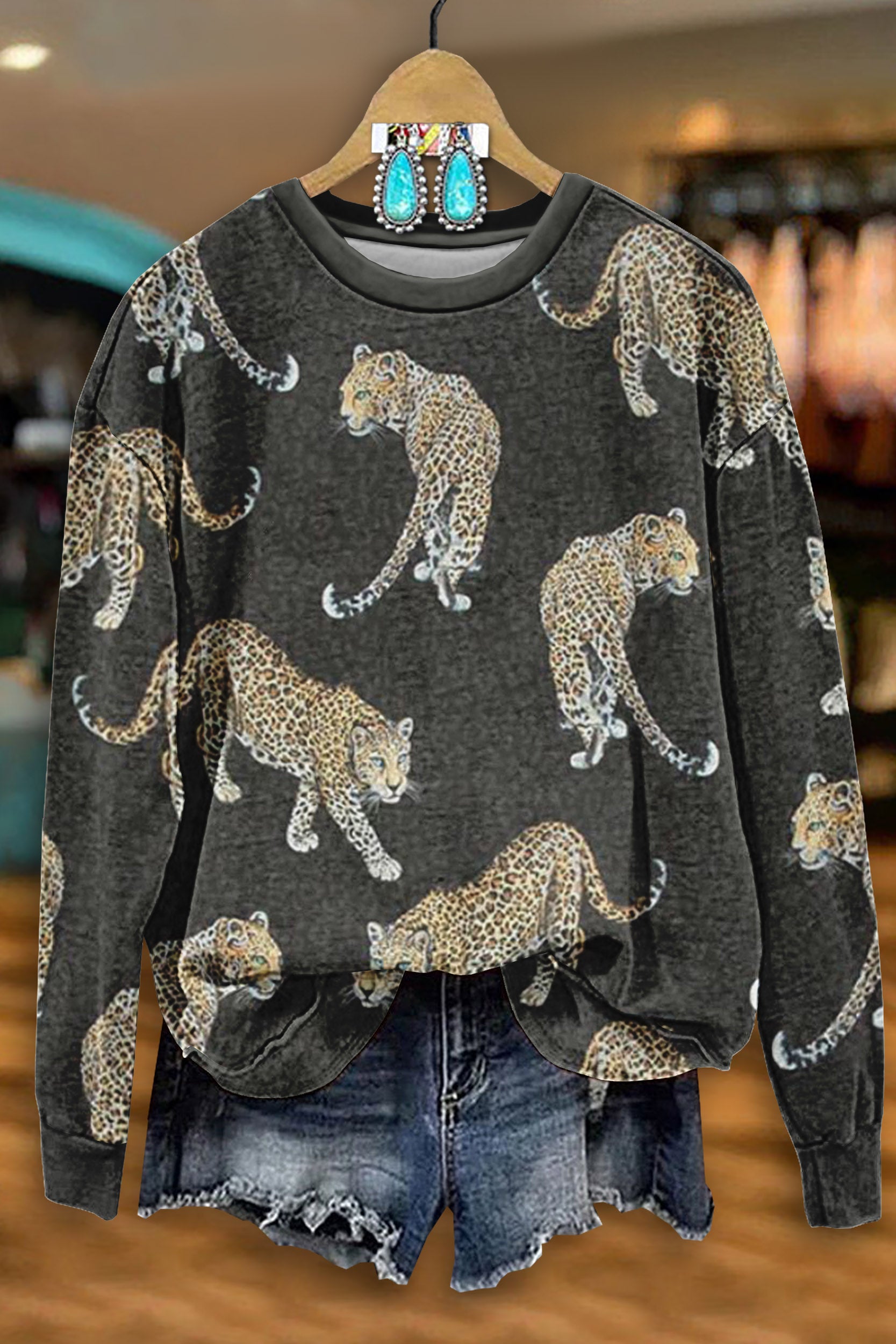 All-over Leopard Print Sweatshirt